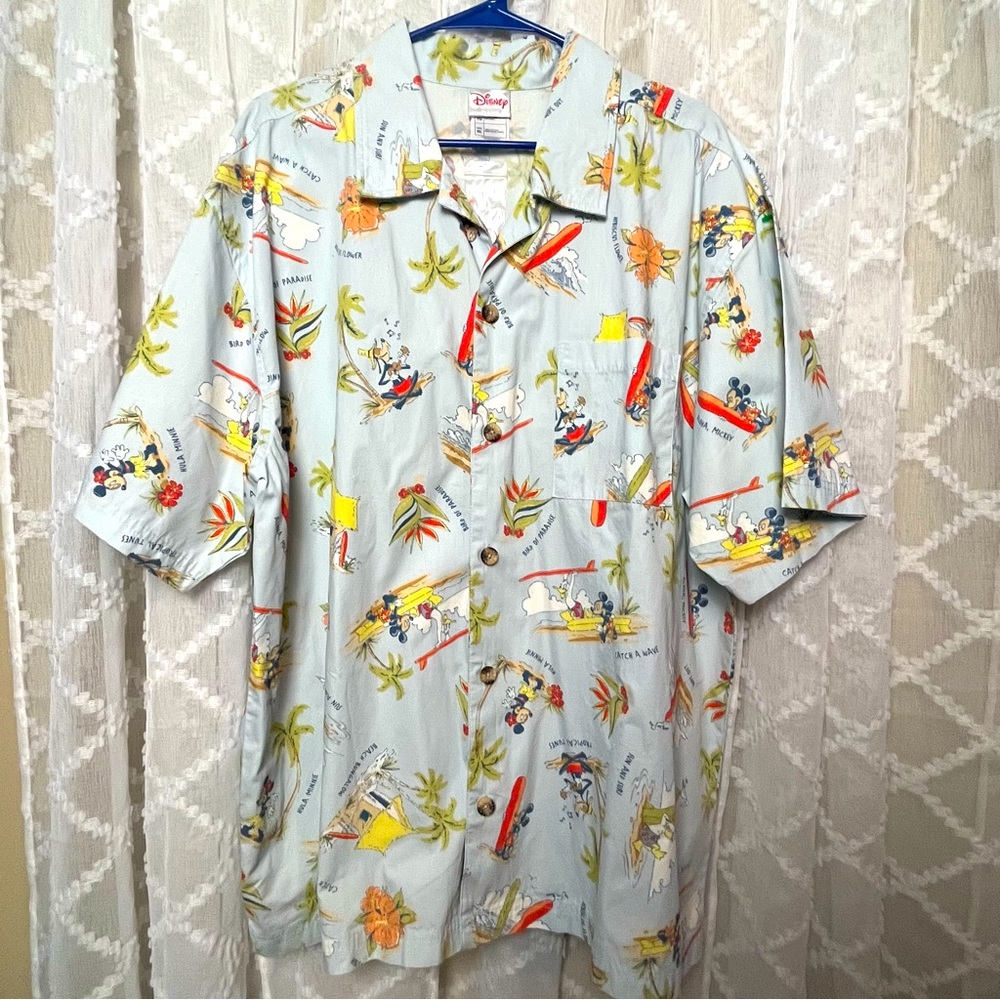 Disney Light Blue Mickey Minnie Hawaiian Beach surf Shirt XL NWOT